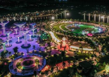 Công viên ánh sáng Vinhome Grand Park