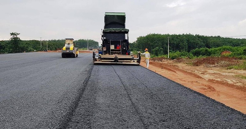 Tiến độ thi công Cao tốc Dầu Giây - Phan Thiết mùa dịch 2021