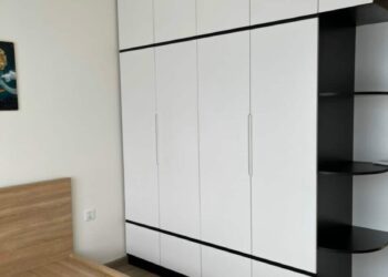 Cho thuê căn hộ 3PN2WC nội thất triệu đô nhất Vinhomes Grand Park